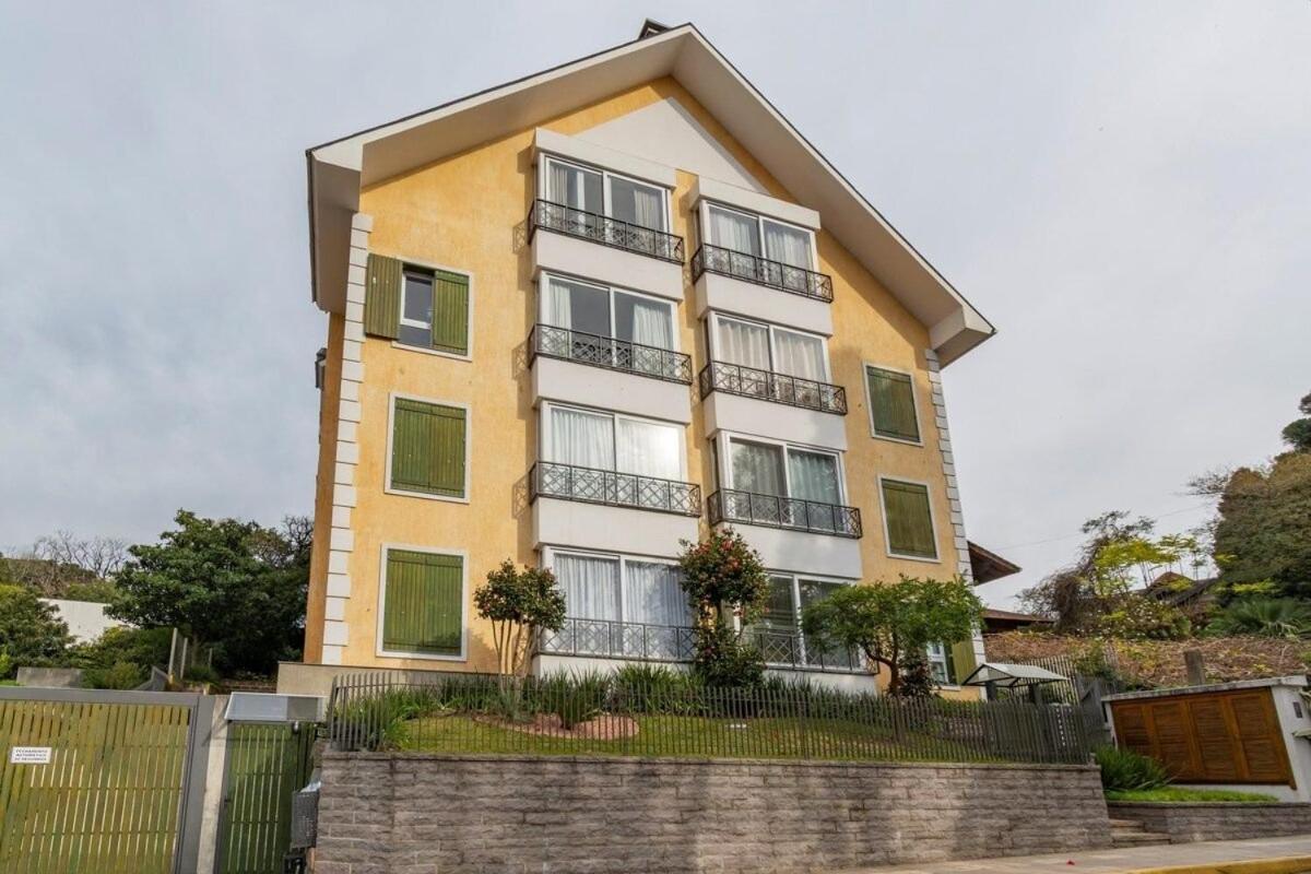 Rosa Edificio Giovani Pizetta Apartment Gramado Exterior photo